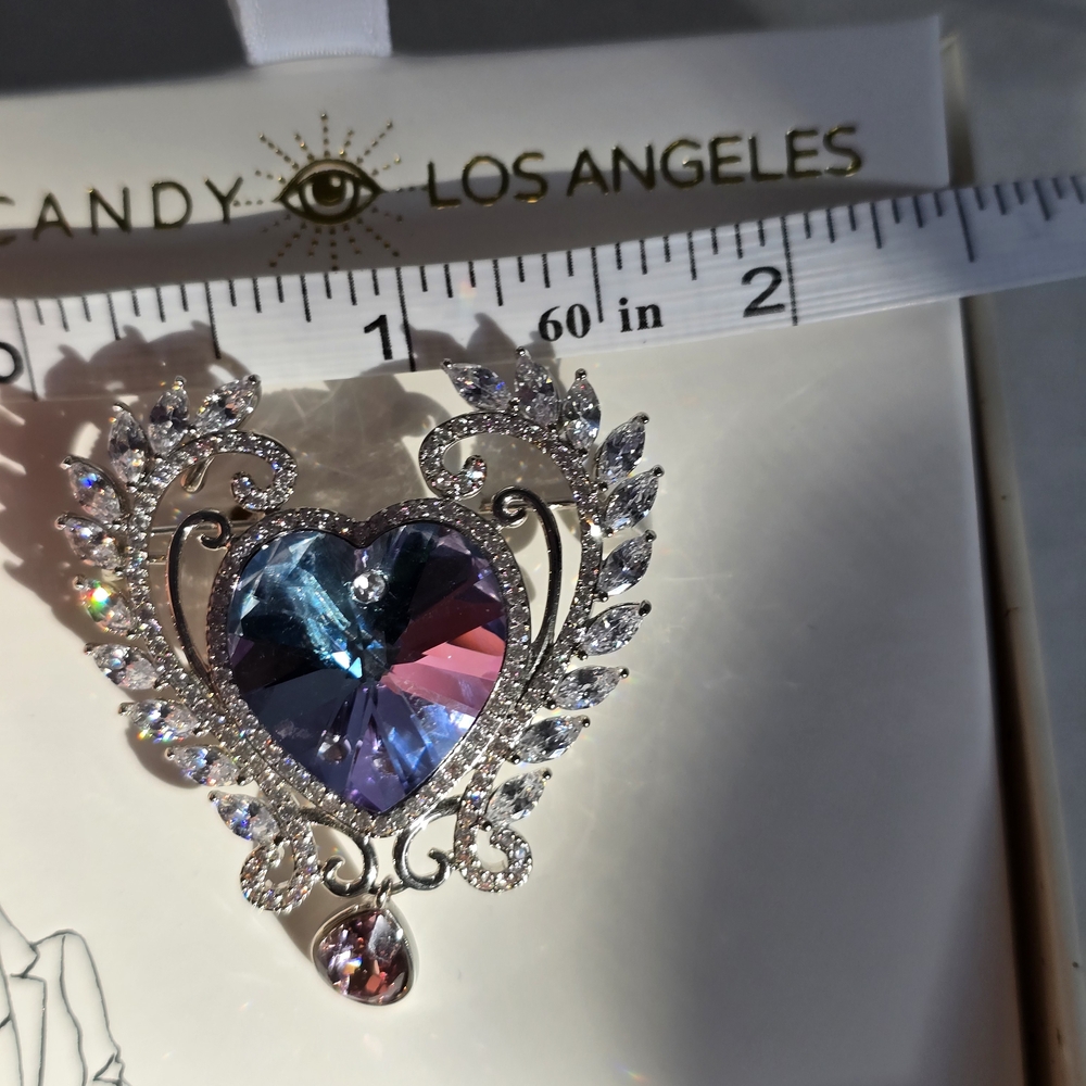 Eye Candy Purple Pink Heart Brooch New In Box - Picture 8 of 10